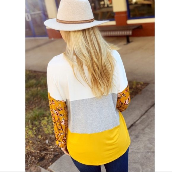 LAST ONE! Hello Sunshine Tunic Top-yellow-gray - Picture 6 of 6